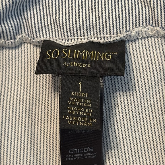 Chico's So Slimming Brigette Striped Slim Shorts Size 8 - Picture 6 of 13